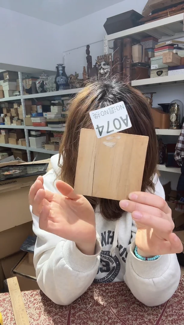 泰*A074摆件一个