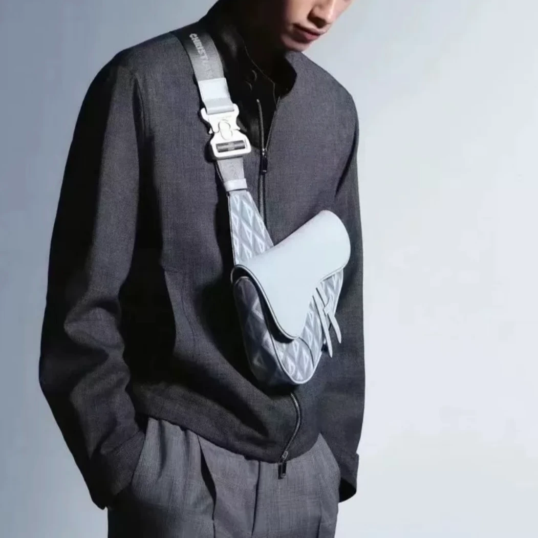 未使用 DIOR/迪奥 迪奥男士黑色立领经典款立领夹克129331