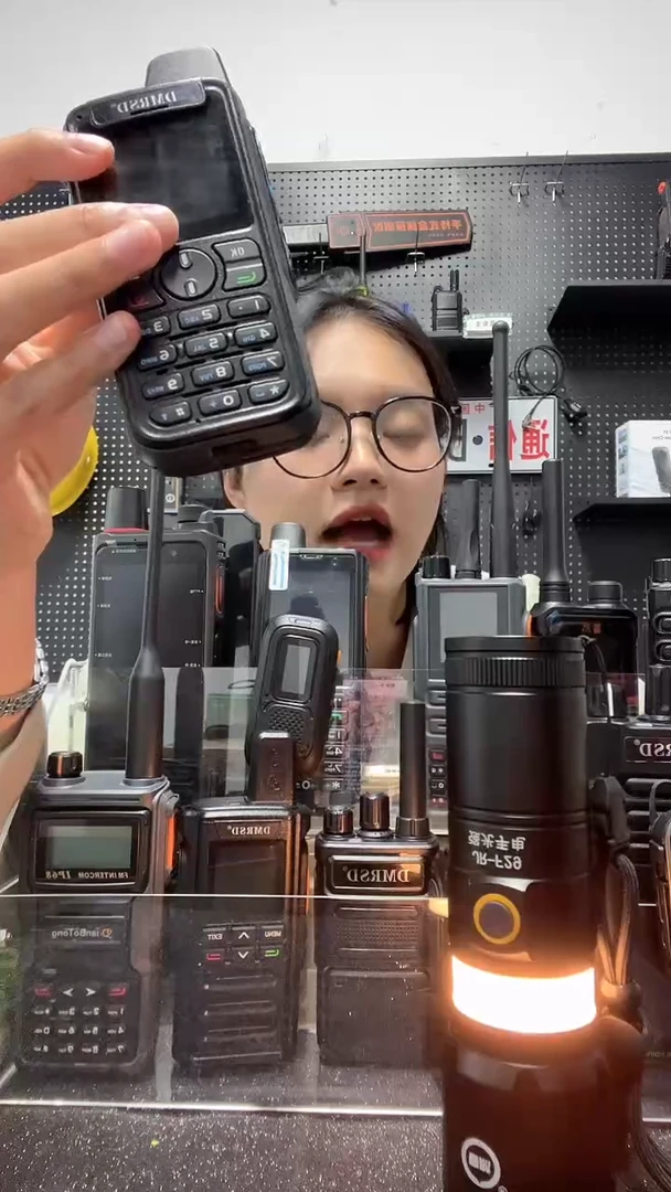 11111111111111111111111111打电话的对讲机