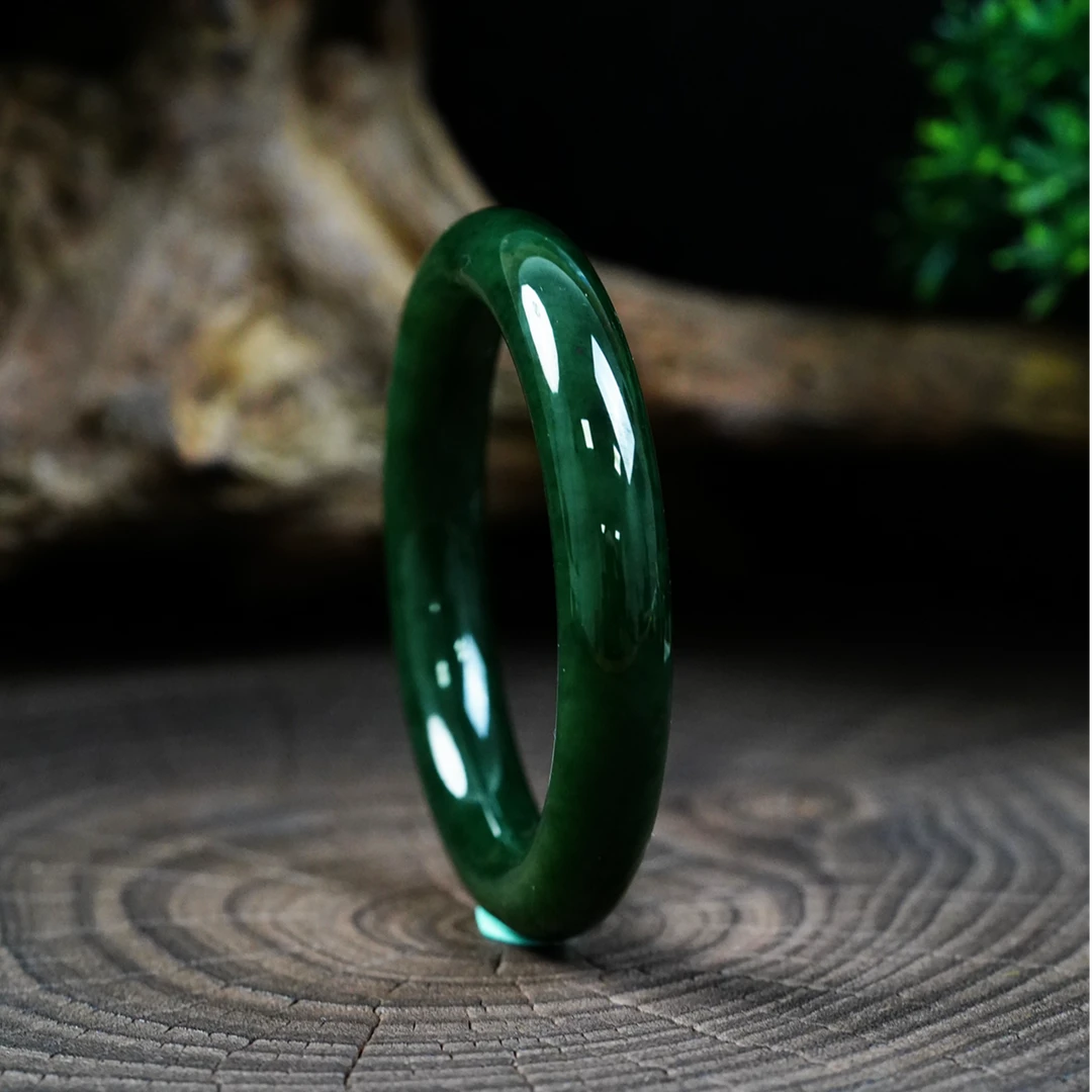 【石缘居珠宝】天然和田玉碧玉佩戴时尚高端大气款女士手镯 C40-12