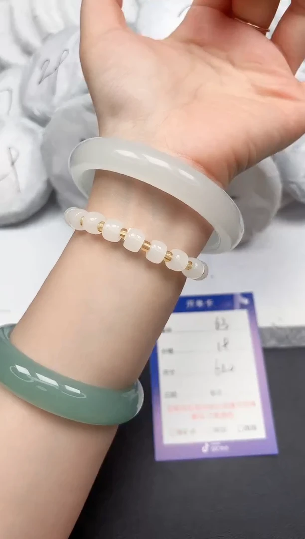 未镶嵌手镯石英质玉63-61