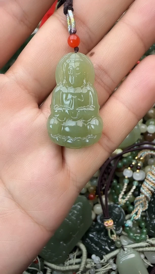 颈饰未镶嵌和田玉拍一发一