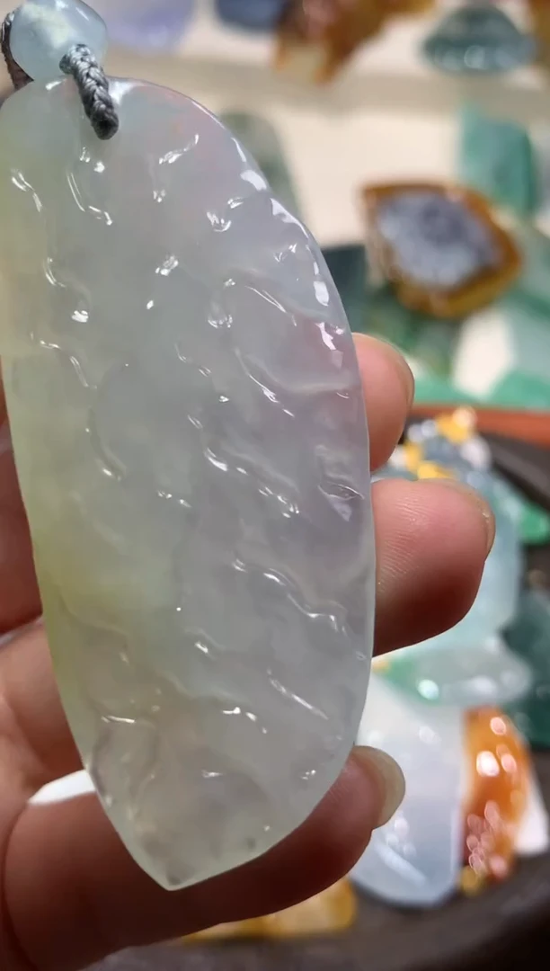 吊坠(不含链)未镶嵌翡翠吊坠