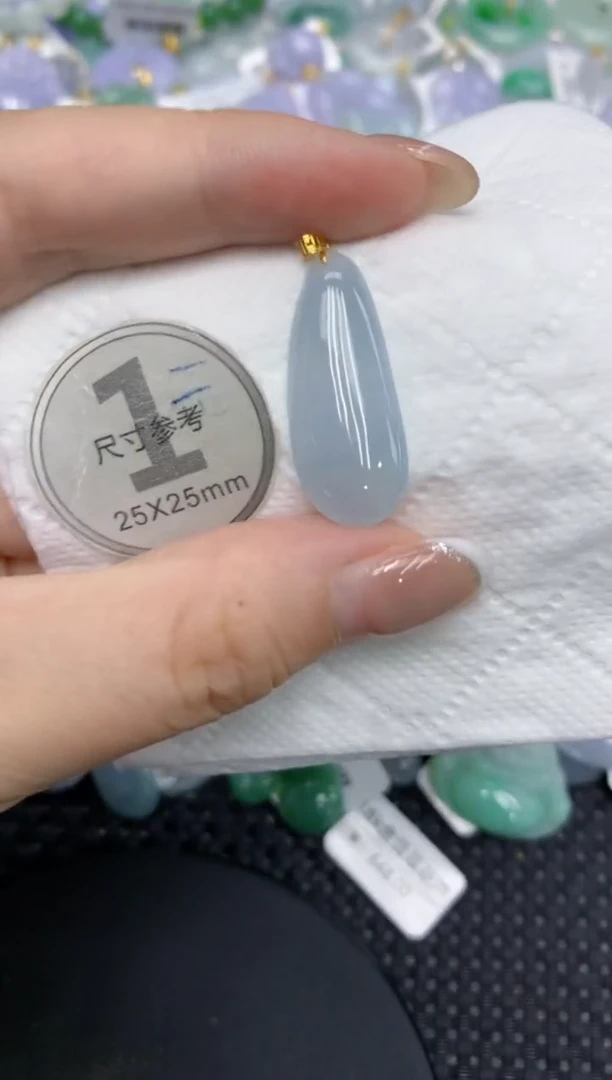 颈饰18K金镶嵌翡翠1111111