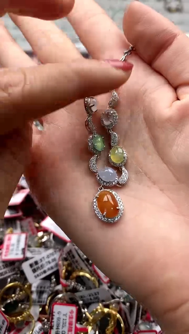 【闪购商品】翡翠戒指银S925镶嵌3333333    5