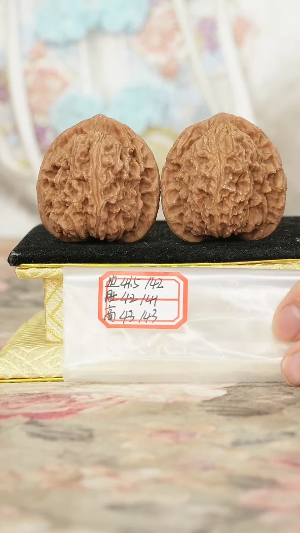 把件文玩核桃原产地一代南将石