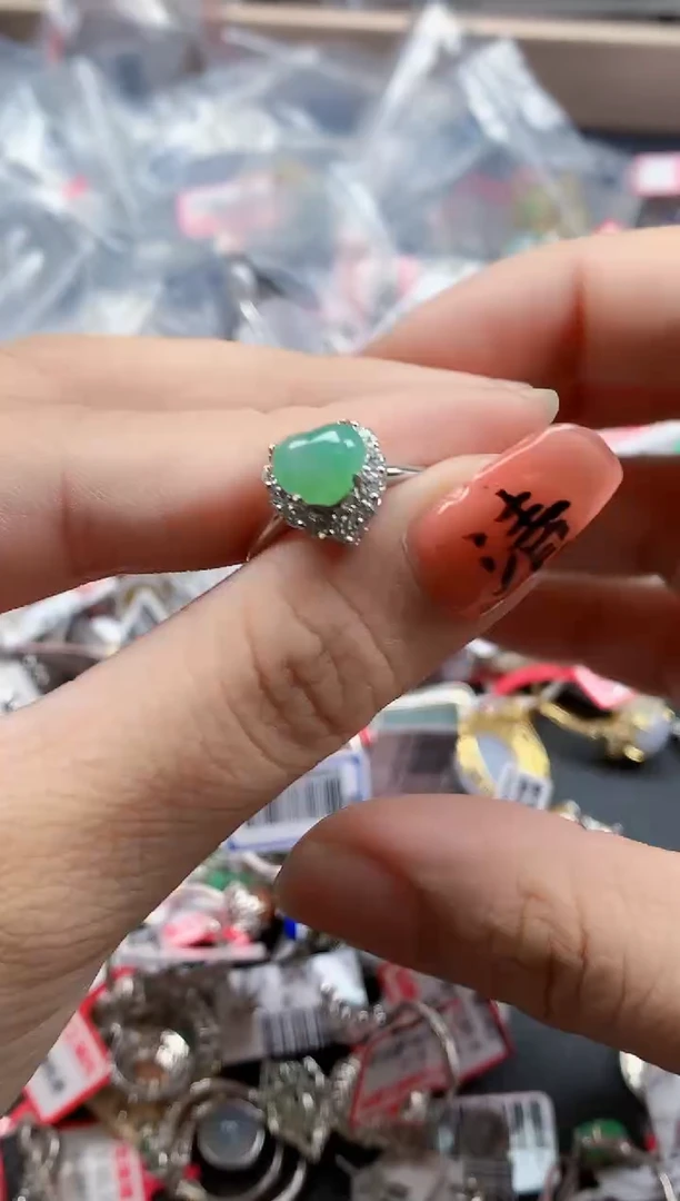 银S925镶嵌戒指翡翠天然A货缅甸翡翠