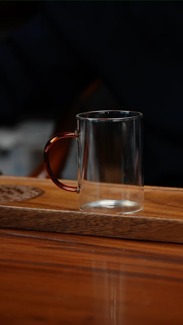 【闪购商品】个人绿茶杯唬迫色300毫升