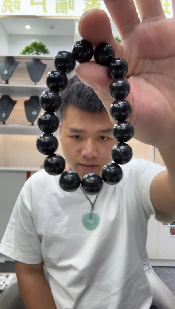 未镶嵌挂件翡翠多样性天然翡翠A货孤品一件