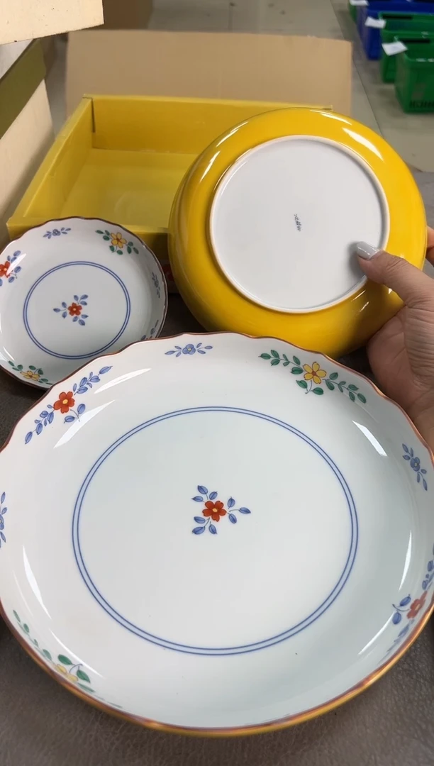 皮小桃瓷器 都是大漂亮