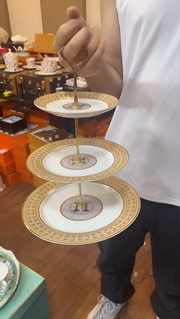 杯鸿辉家品牌瓷器，京东包邮！