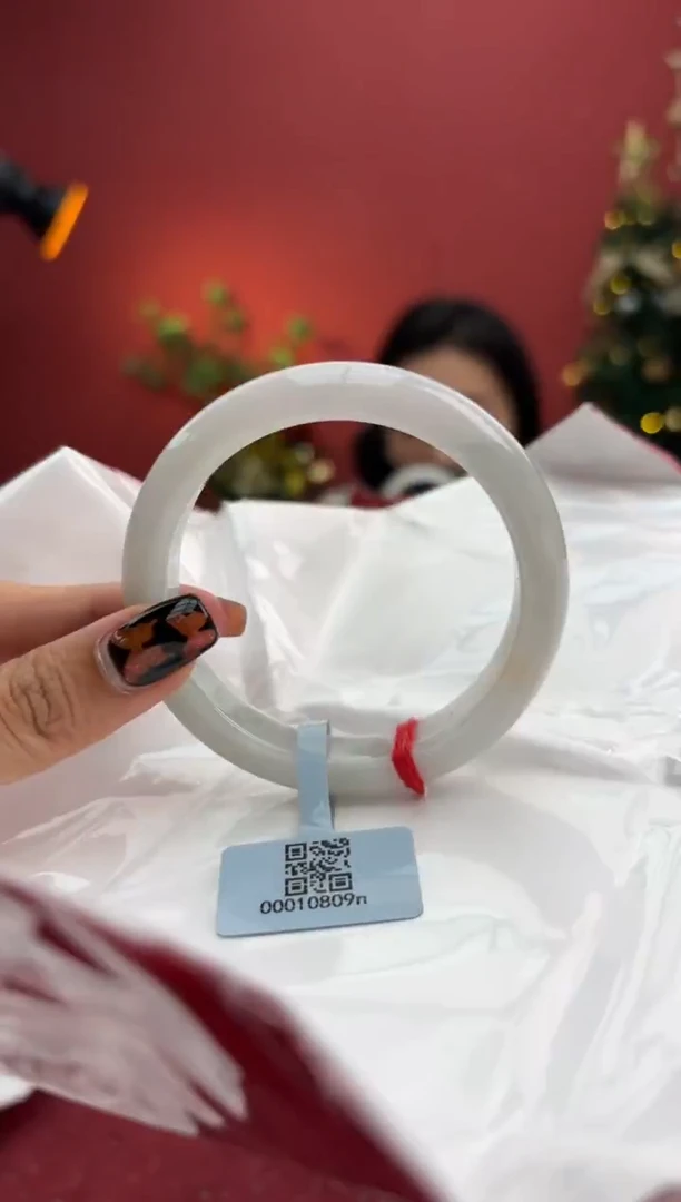 未镶嵌手镯翡翠翡翠手镯15