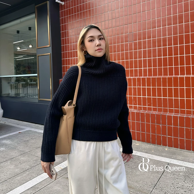 PLUS QUEEN 宏蓝【高个子大码】不规则设计感黑色堆堆领毛衣