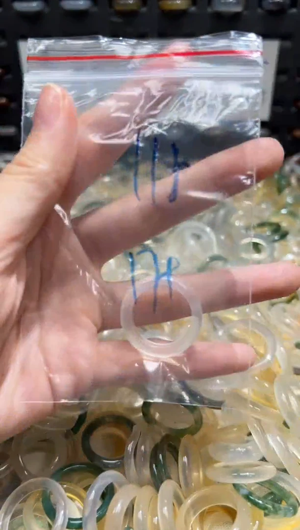 未镶嵌戒指玛瑙/玉髓115