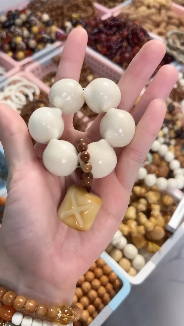 菩提根/象牙果手串象牙果猫头手捻2.2（面包）