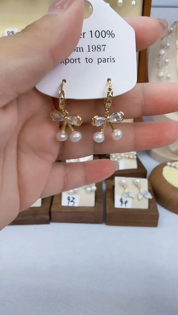 未镶嵌耳饰淡水珍珠金