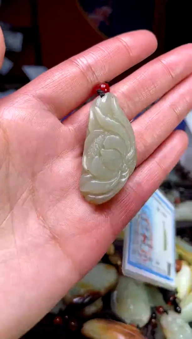 【闪购商品】和田玉颈饰未镶嵌1