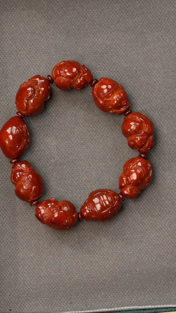 吊坠橄榄核胡**?海派财神