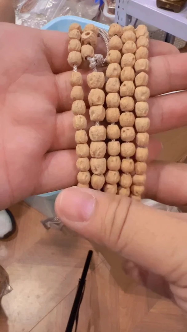 白玉菩提吊坠18QC-019（发一）