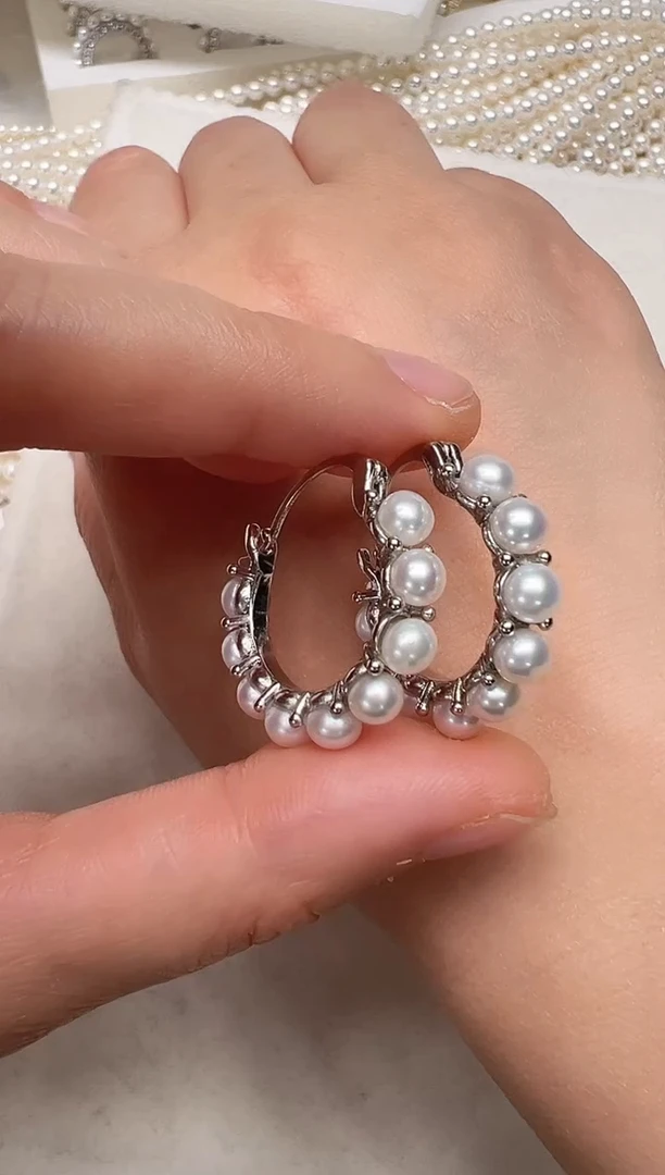 【闪购商品】淡水珍珠耳饰合金银色新甜甜圈