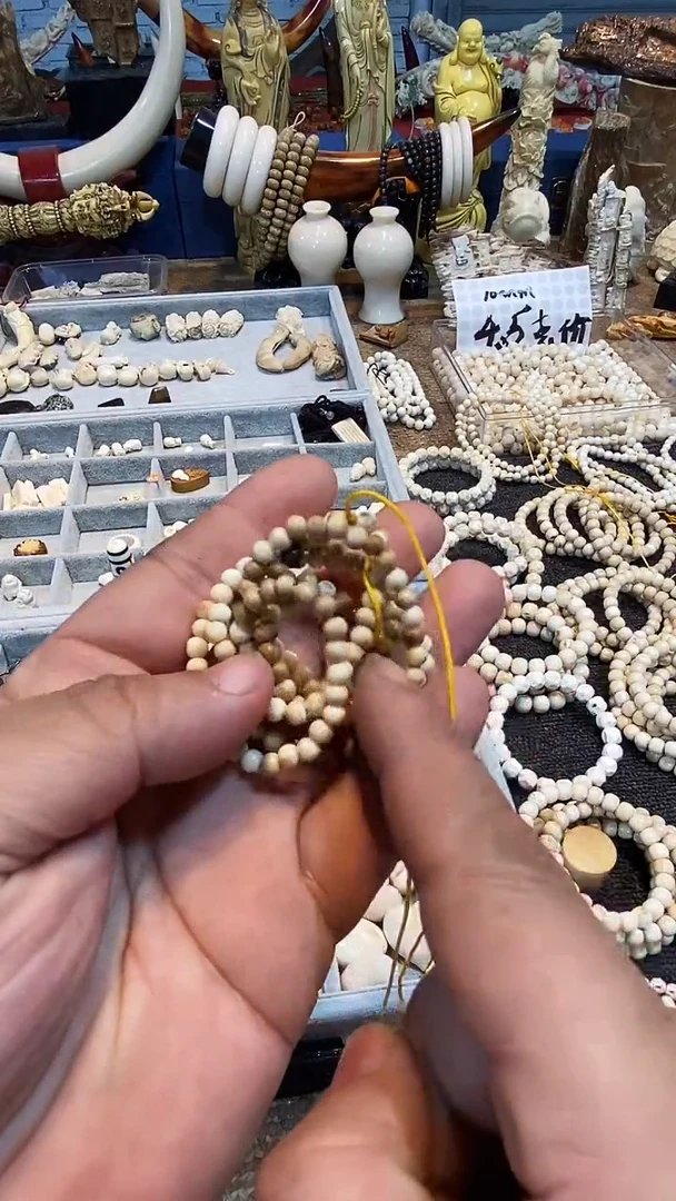 泥塑小把玩件摆件