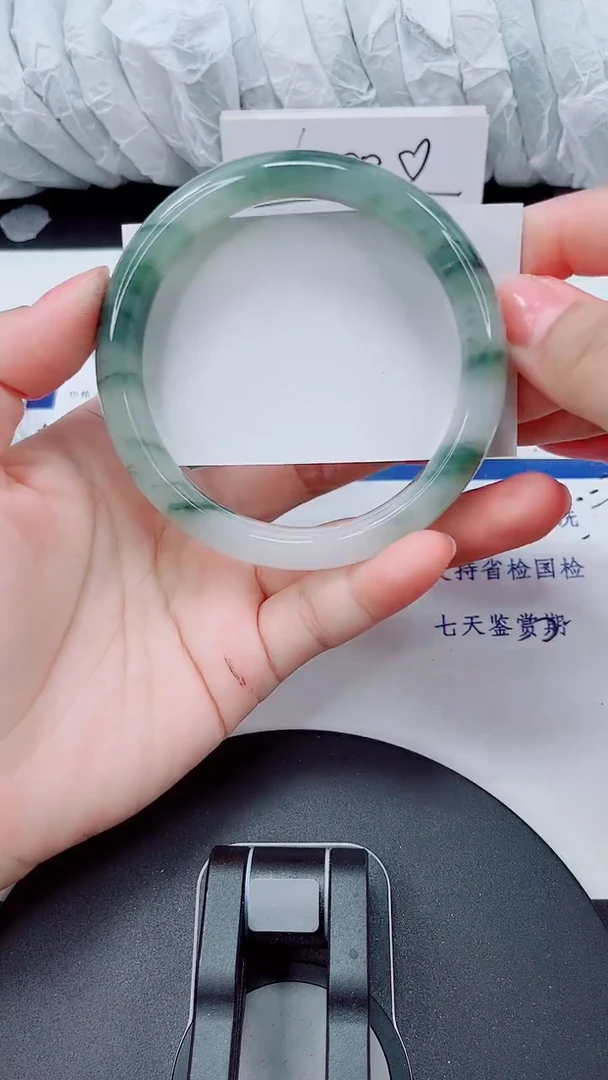 未镶嵌手镯石英质玉80-64/65