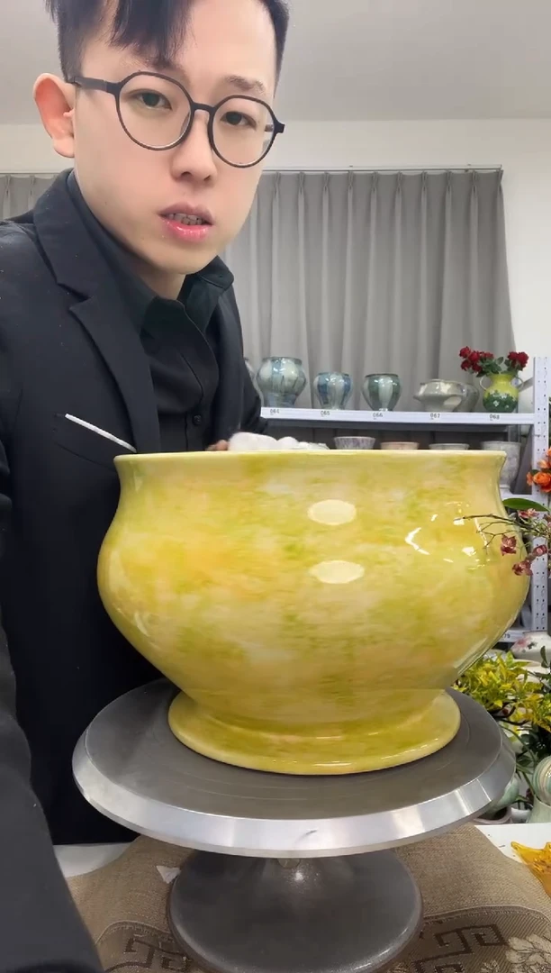 【1.1】花盆链接 高：19  口：25