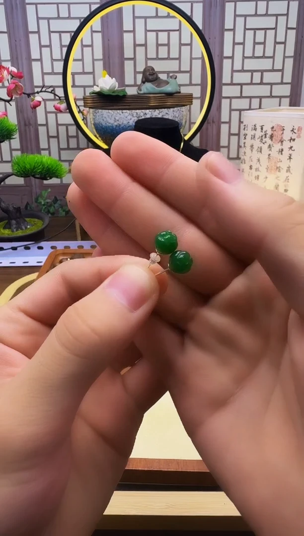 翡翠14K金镶嵌耳饰E11