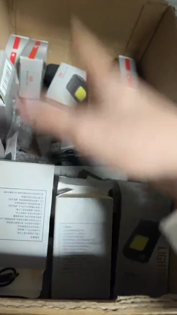 可上飞机可上高铁多功能打火机-超亮侧灯走夜路专用