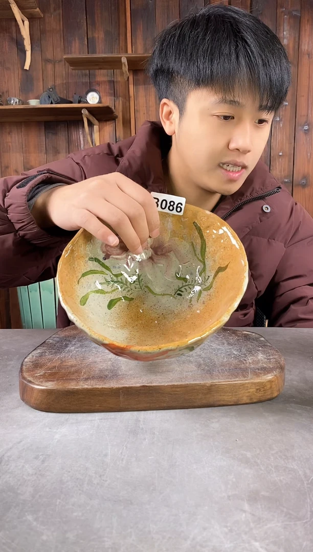 【闪购商品】碗086，手工手绘，新年快乐！