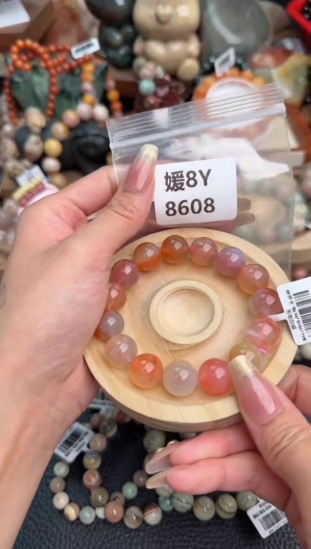 【闪购商品】石英质玉手链未镶嵌8Y8608