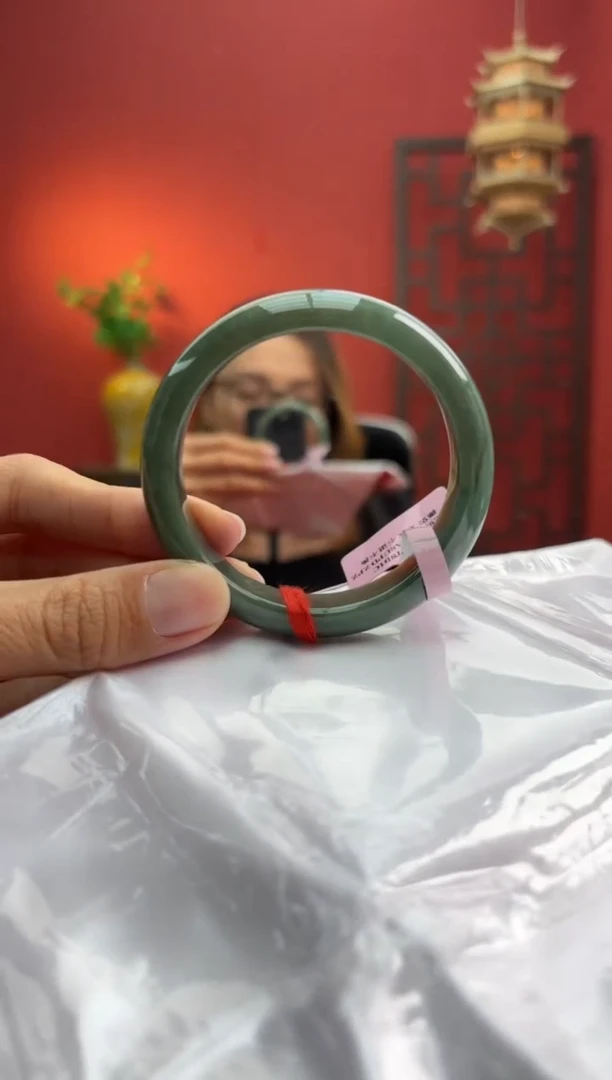 未镶嵌手镯翡翠翡翠手镯2