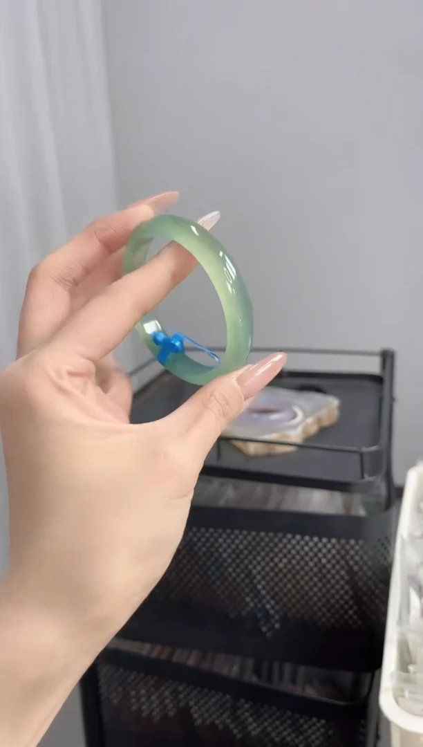 【闪购商品】玛瑙/玉髓手镯未镶嵌56-57圈