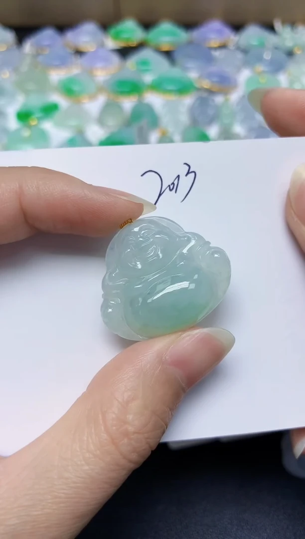 翡翠未镶嵌颈饰 天然缅甸翡翠A货