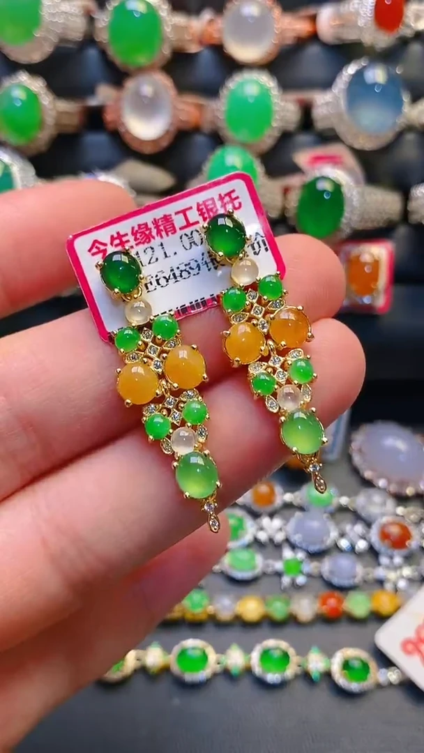 银S925镶嵌翡翠耳饰天然