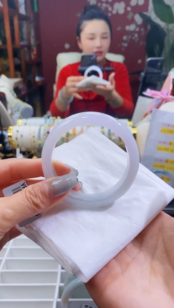 【闪购商品】翡翠手镯未镶嵌145冰胶5455/12.6*7.8