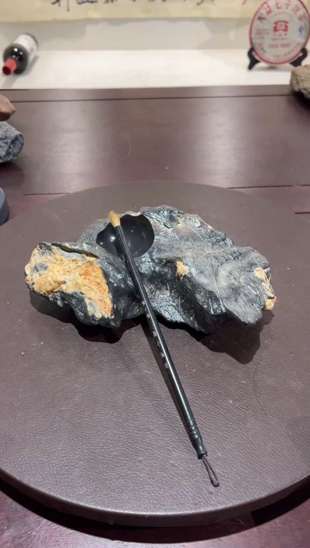 泉****物意境典雅砚台烟缸摆件