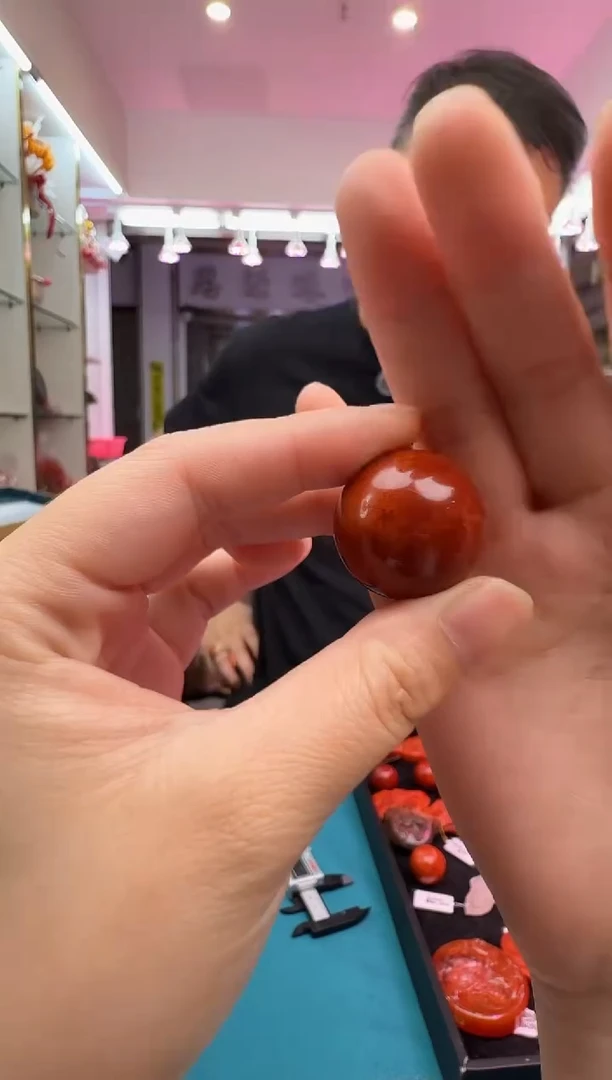 未镶嵌雕刻南红玛瑙107ZB1107产品一个