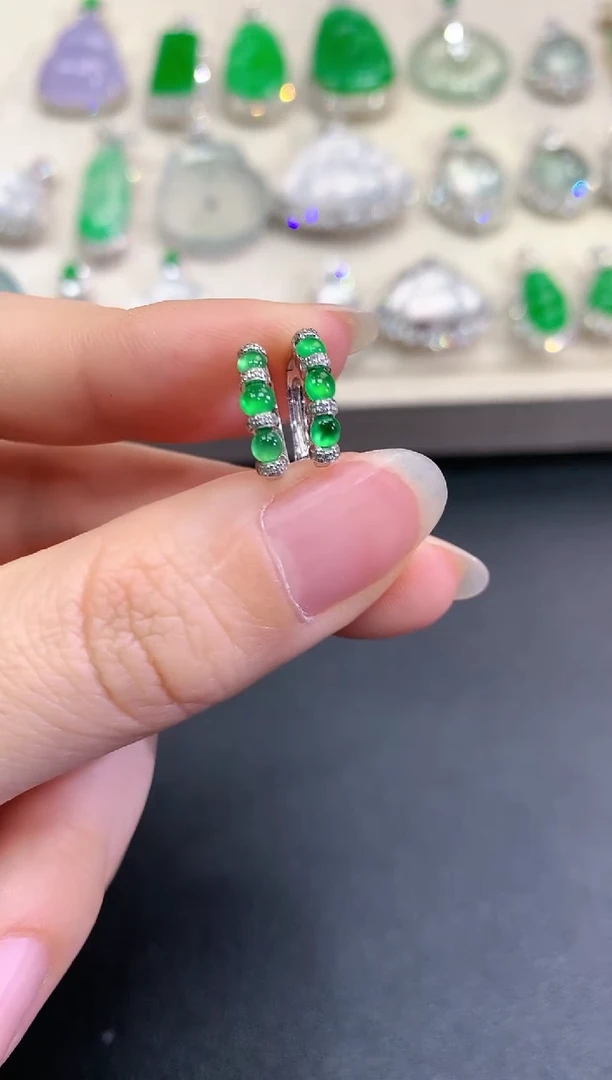 【闪购商品】翡翠耳饰18K金镶嵌D48