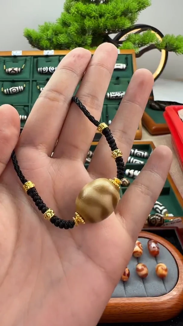 玛瑙/玉髓（覆膜）颈饰未镶嵌72.（微瑕随机发货）