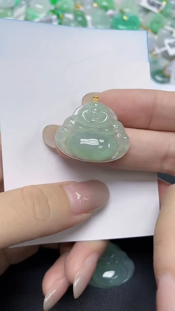 翡翠18K金镶嵌颈饰天然缅甸翡翠A货