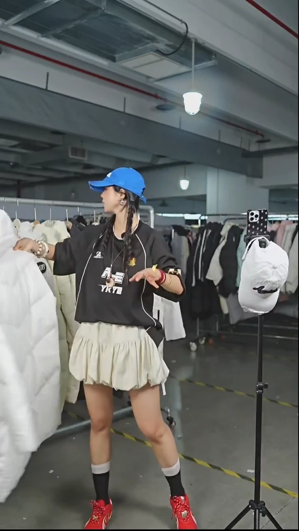 YKYB羽绒服长款     XL码