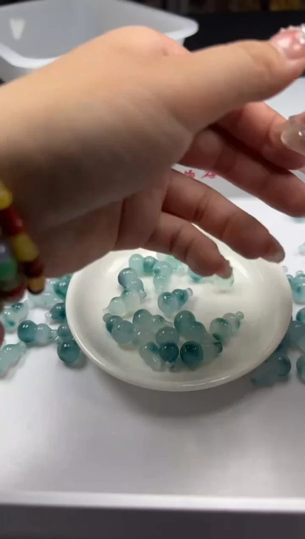 玛瑙/玉髓颈饰未镶嵌w1855老蓝水飘花葫芦19*11mm*2