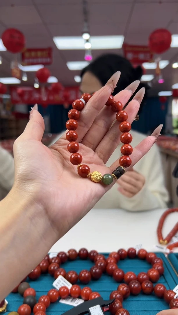【闪购商品】南红玛瑙手串未镶嵌2.7-（多样式）
