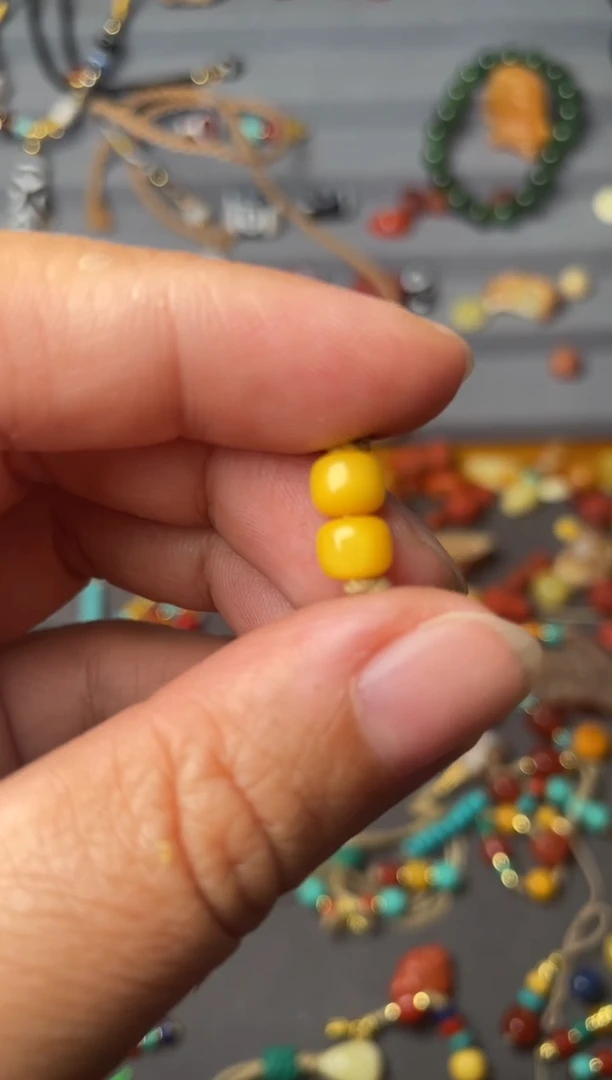 裸石蜜蜡未镶嵌多样性发货6mm蜜蜡老型一对
