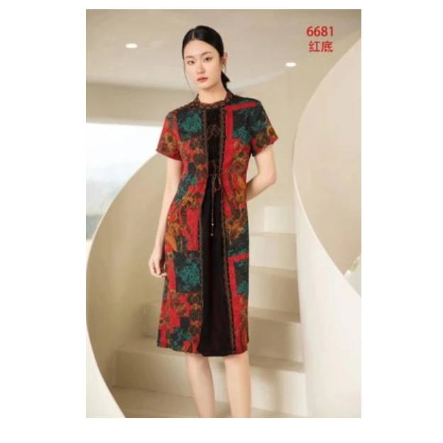 6681-30新款时尚减龄连衣裙