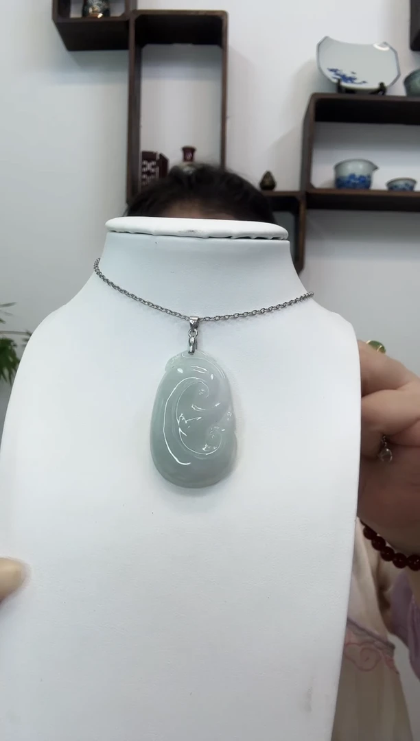 颈饰未镶嵌翡翠如意赠合金链