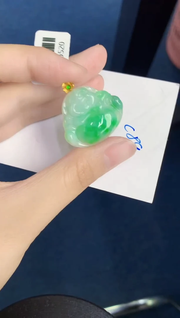 翡翠18K金镶嵌颈饰天然翡翠緬甸A貨