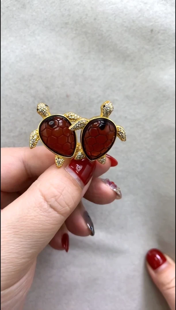 【闪购商品】琥珀耳饰银S925镶嵌耳环