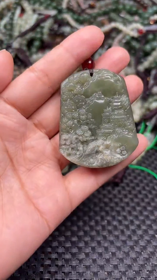 颈饰未镶嵌和田玉1